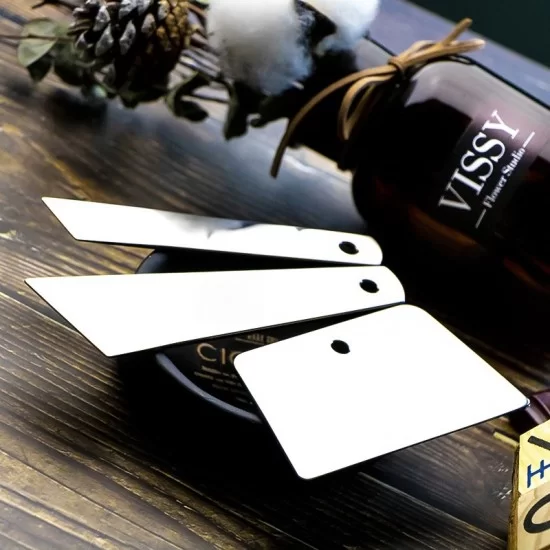 Glue stick, glue bar